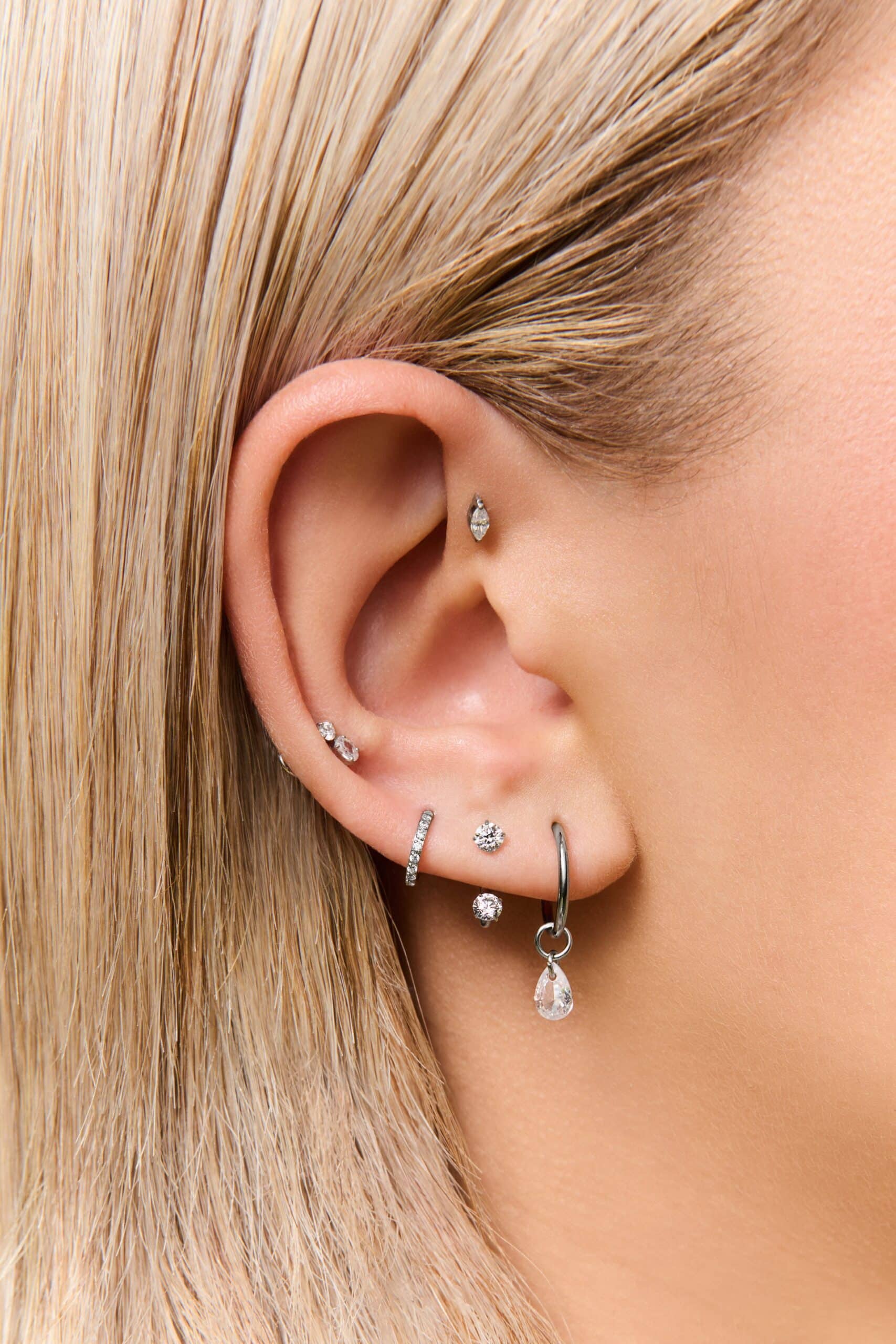 hairhouse-piercing-28-min